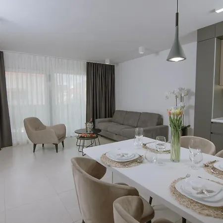 Apartments Adriatic Pearl Trogir Exterior photo